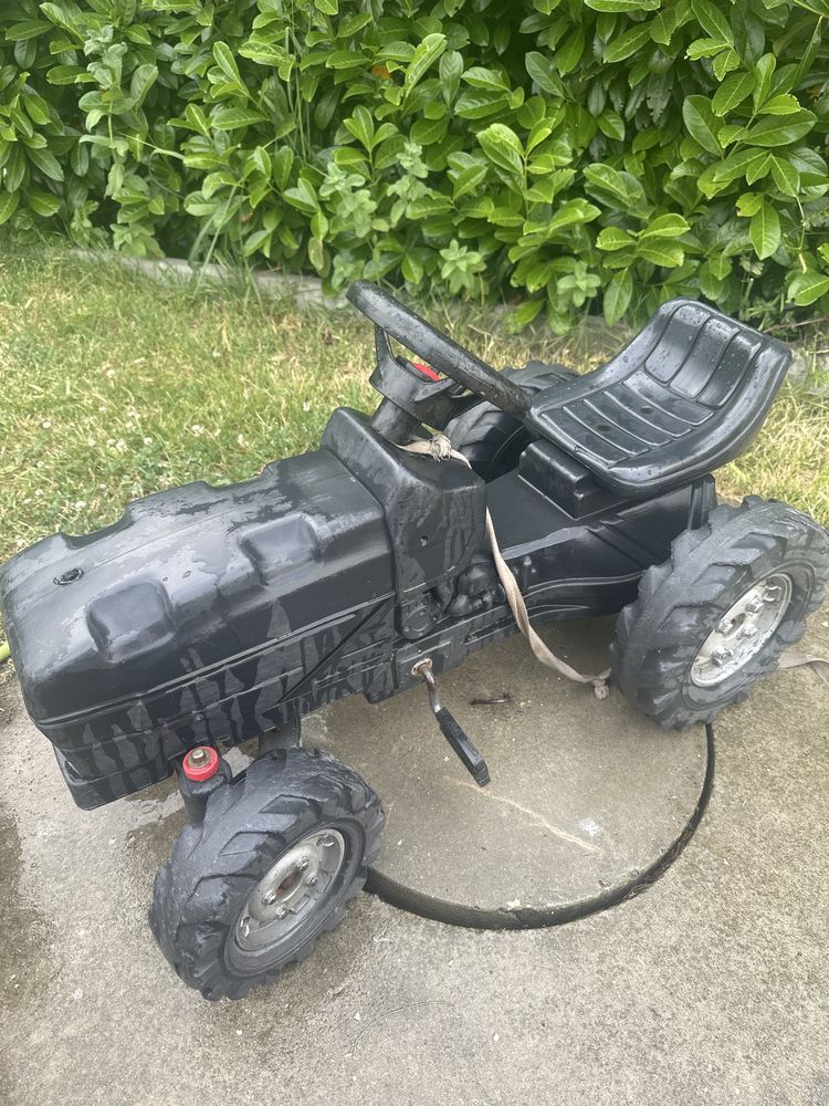 Zabawki do piasku : koparki, ,traktor, wywrotka