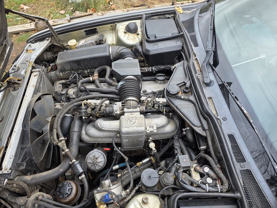 Продаю BMW e32 730