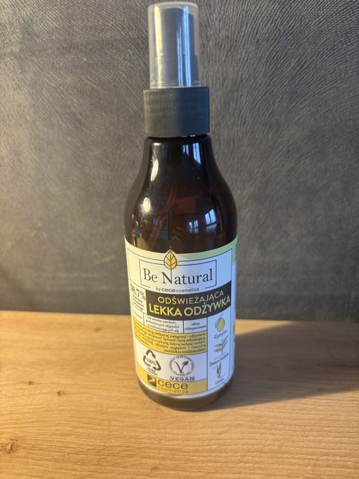 Lekka odżywka odświeżająca z serii Be Narural CeCe