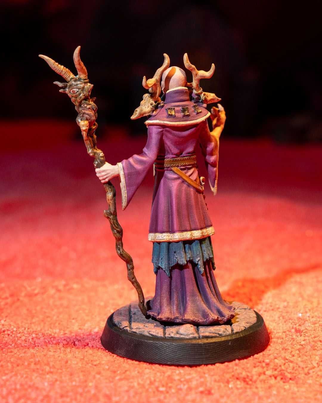Kalal Arcykapłan Figurka 32mm 14K zgodna z DnD RPG Pathfinder Warhamm.