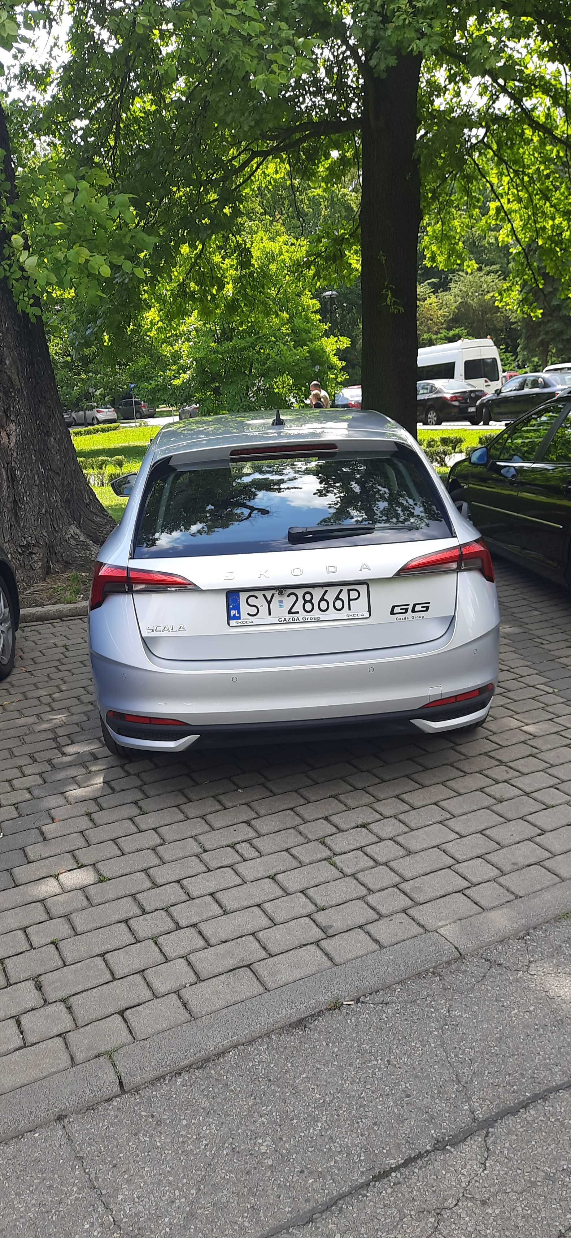 sprzedam skodę scalę  na gwarancji stan idealny z powodów losowych