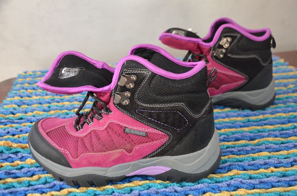 Черевики fila  жіночі рожеві для дівчинки