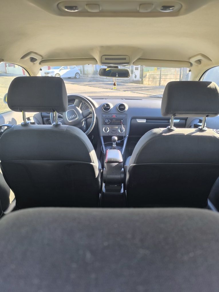 Audi A3 8p 1.9 105cv