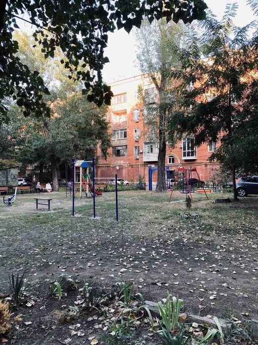 Здам 2 к квартиру пр. Дмитра Яворницького