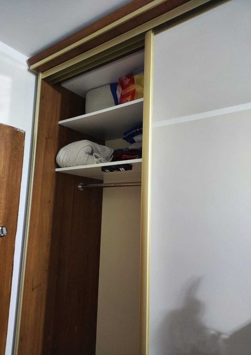 Szafa przesuwna z lustrem, do przedpokoju, garderoba