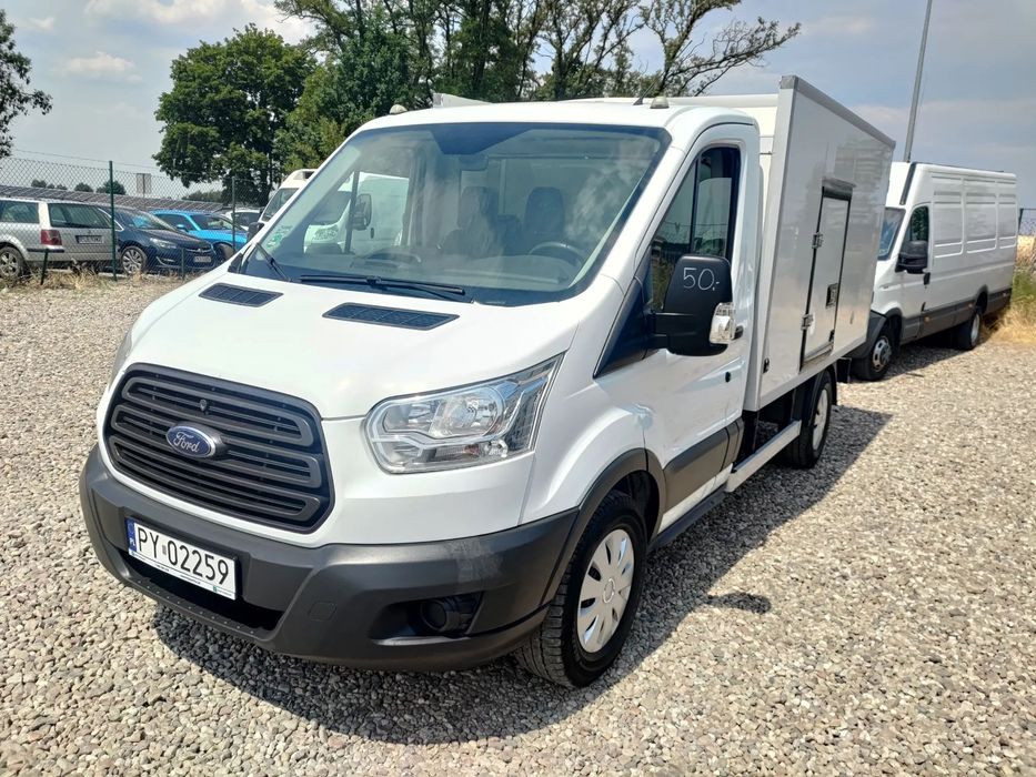 Ford Transit  2.2 L 155 KM Chłodnia Hak IZOTERMA Paka 3.08 M