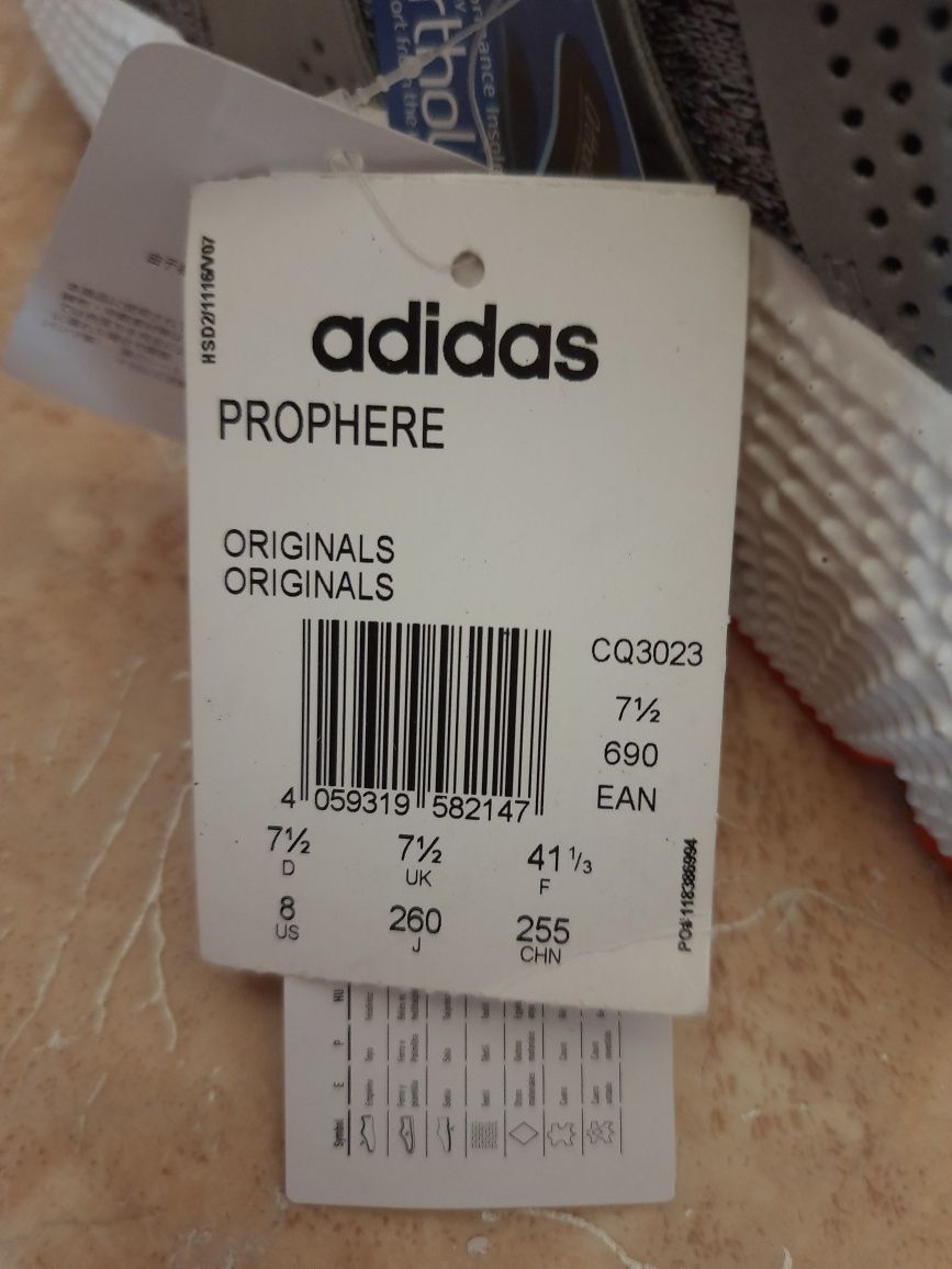 Oryginalne adidasy w rozmiarze 41,5