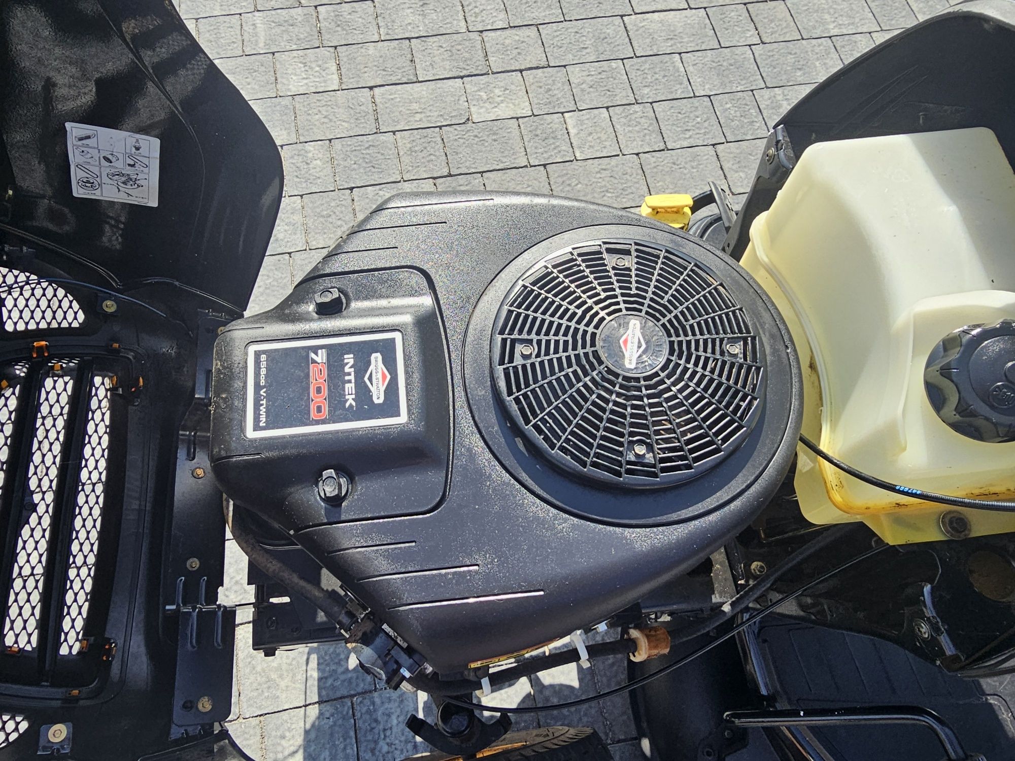 Traktorek kosiarka MACCULLoCh/husqvarna 20KM V2 pompa,hydro,idealny st
