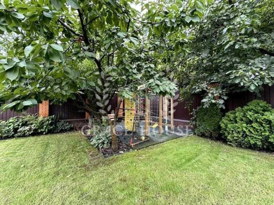 Продаж будинку Русанівські сади 4 кімнати 250 м² автономий СЕС (15КВТ)