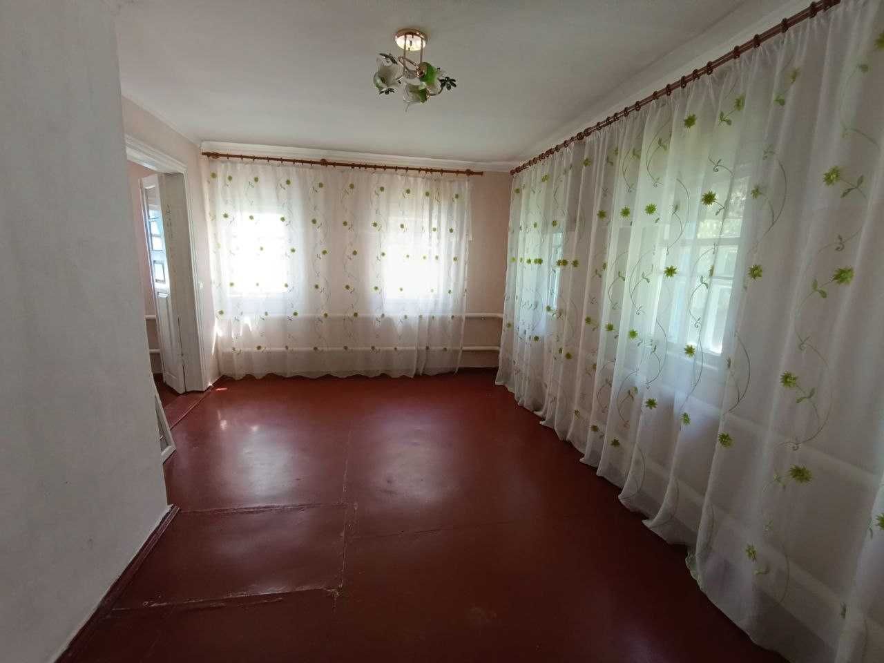 Будинок в с. Леськи