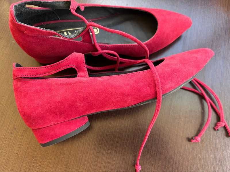 Sapato nobuck vermelho 35