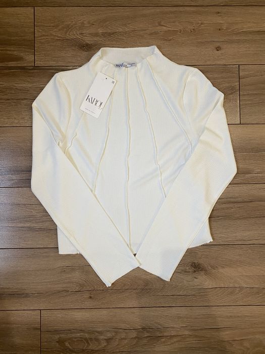 Білий лонгслів, новесенький, хл