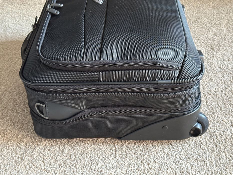 Mala de cabine com rodas para computador - Samsonite, como nova.