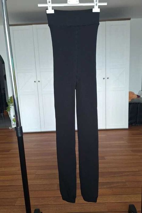 Ocieplane legginsy czarne z futerkiem grube