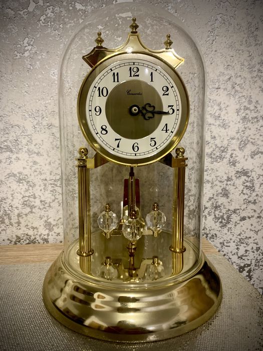 Zegar kominkowy z kloszem PRL GERMANY