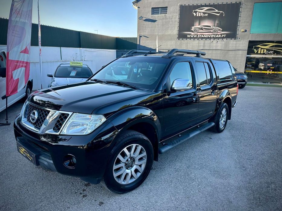 Nissan Navara 3.0 dCi V6 CD LE AT 4WD