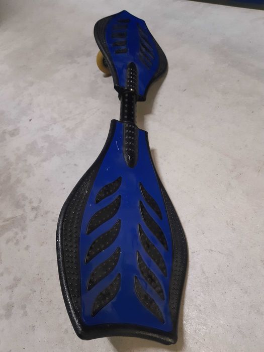 Deskorolka waveboard