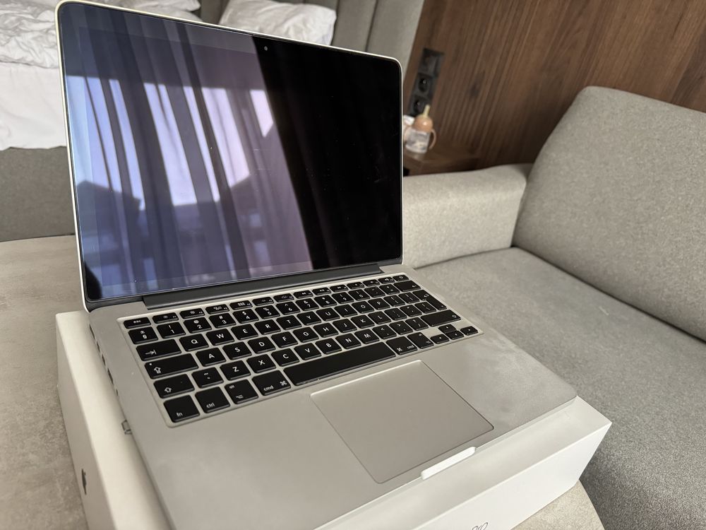 MacBook pro 13.3 i5 128 GB Retina 2015