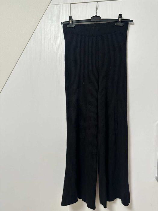 Трикотажні жіночі штани