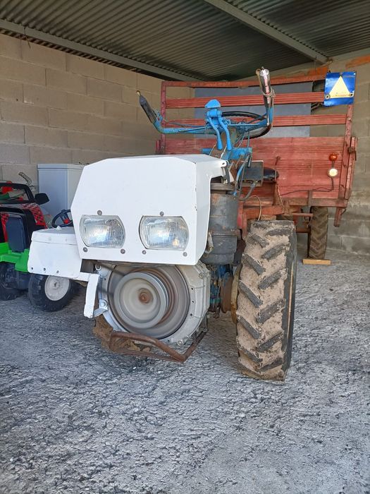 Vendo motocultivador de 18cv