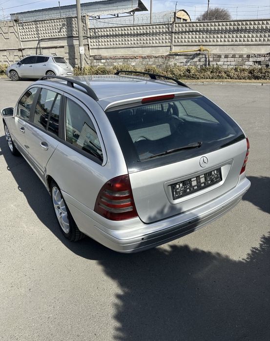 Мерседес в203, 2,2 дизель, автомат