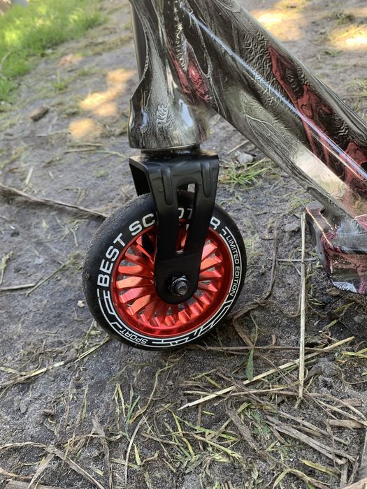 Трюковий самокат BEST SCOOTER хорошуму стані