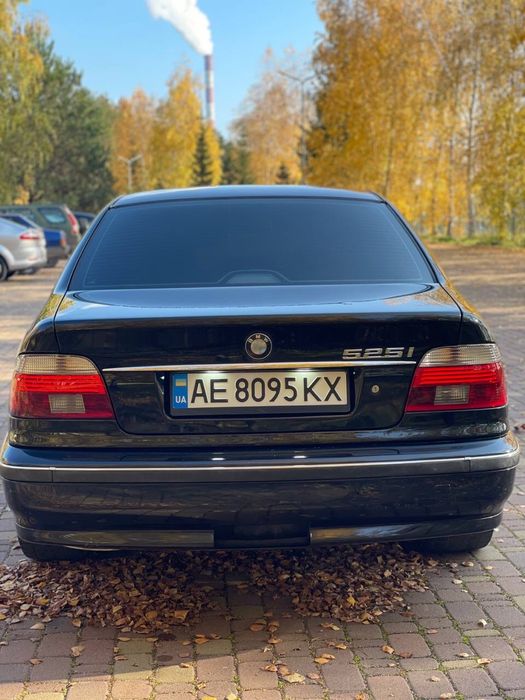 BMW E39 2002 Restyling 525I