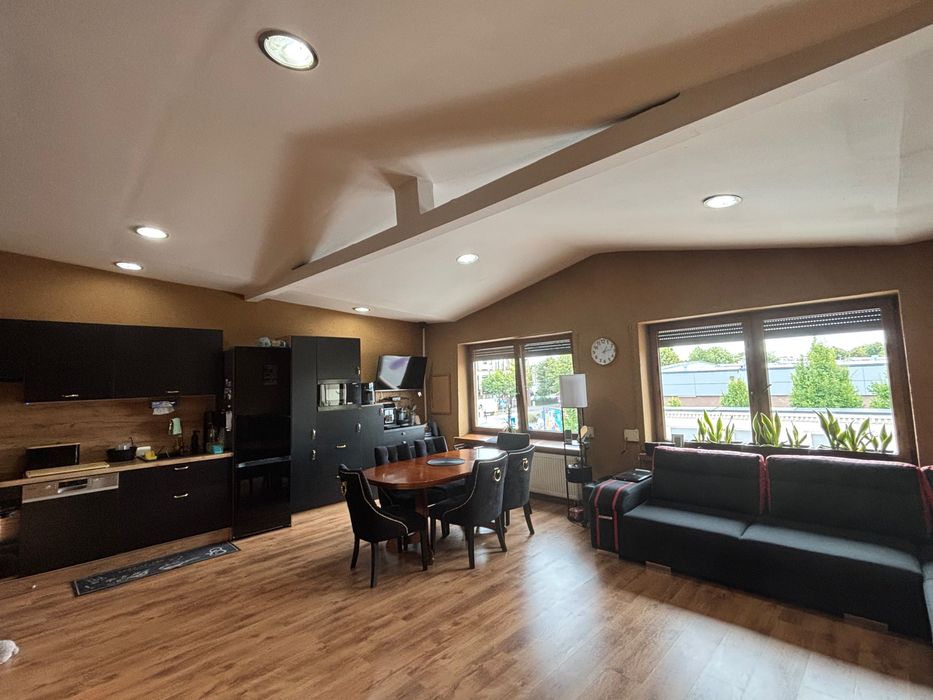 Sprzedam lokal usługowy