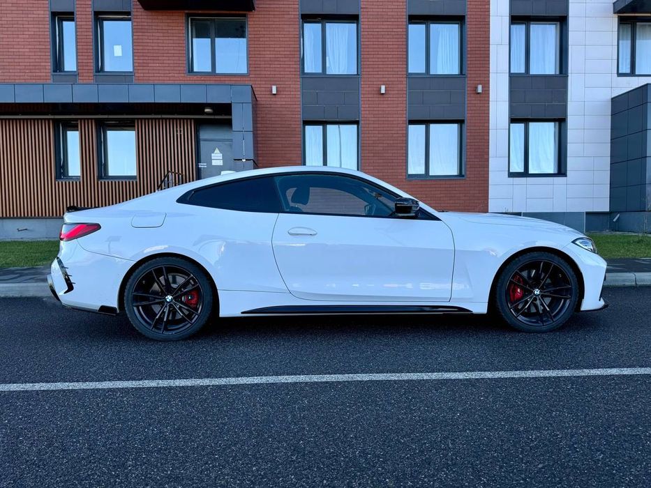 Оренда автомобіля/прокат авто BMW 4 series