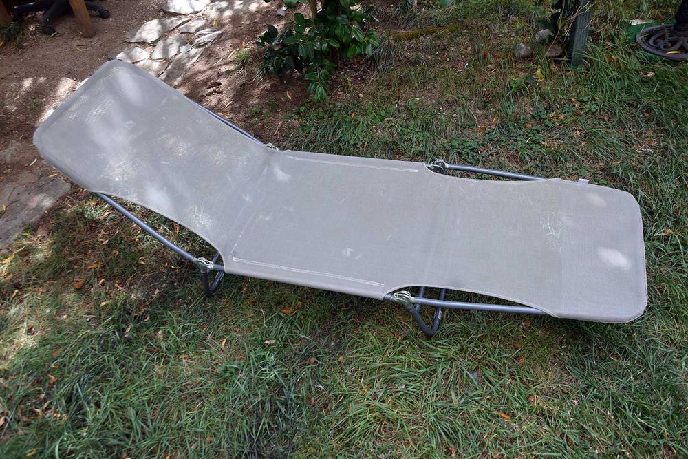 Espreguiçadeira Dobrável Cinzenta Leve