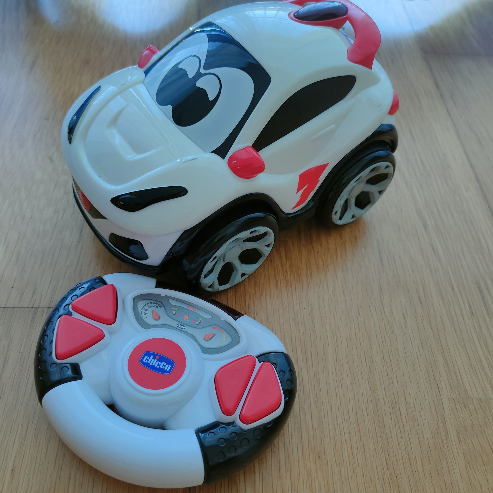Carro RC Rocket The Crossover Chicco