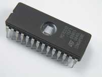 memória eprom uv M27C512 28 pinos dip28