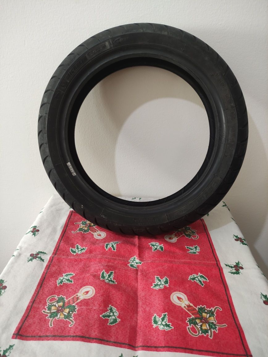 Pneu 130/60/13 michelin