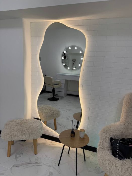 Дзеркало з led підсвіткою. Гримерне дзеркало. Дзеркало для салона