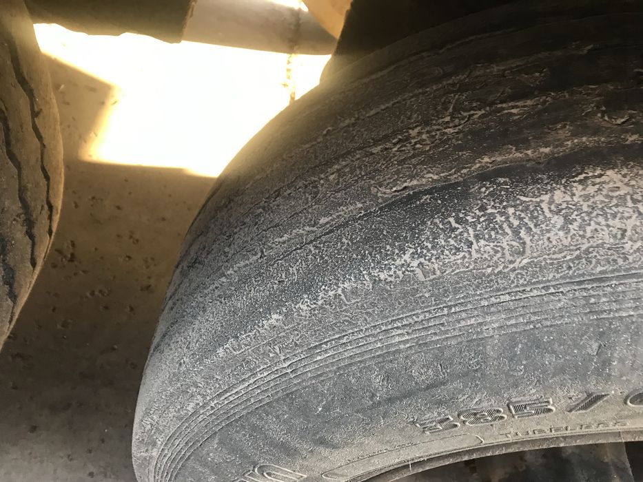 Напівпричіп-цистерна ЕХО 99983 2004р