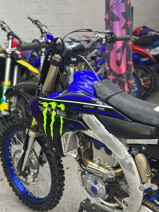 Yamaha YZF 250 cc rok 2022 - Monster Edition - 44mth - TOP