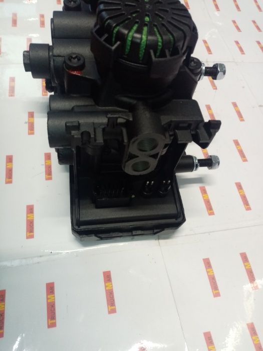 Modulator naczepy naczepa Wabco 2060