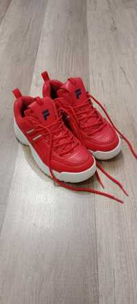 Buty damskie Fila.