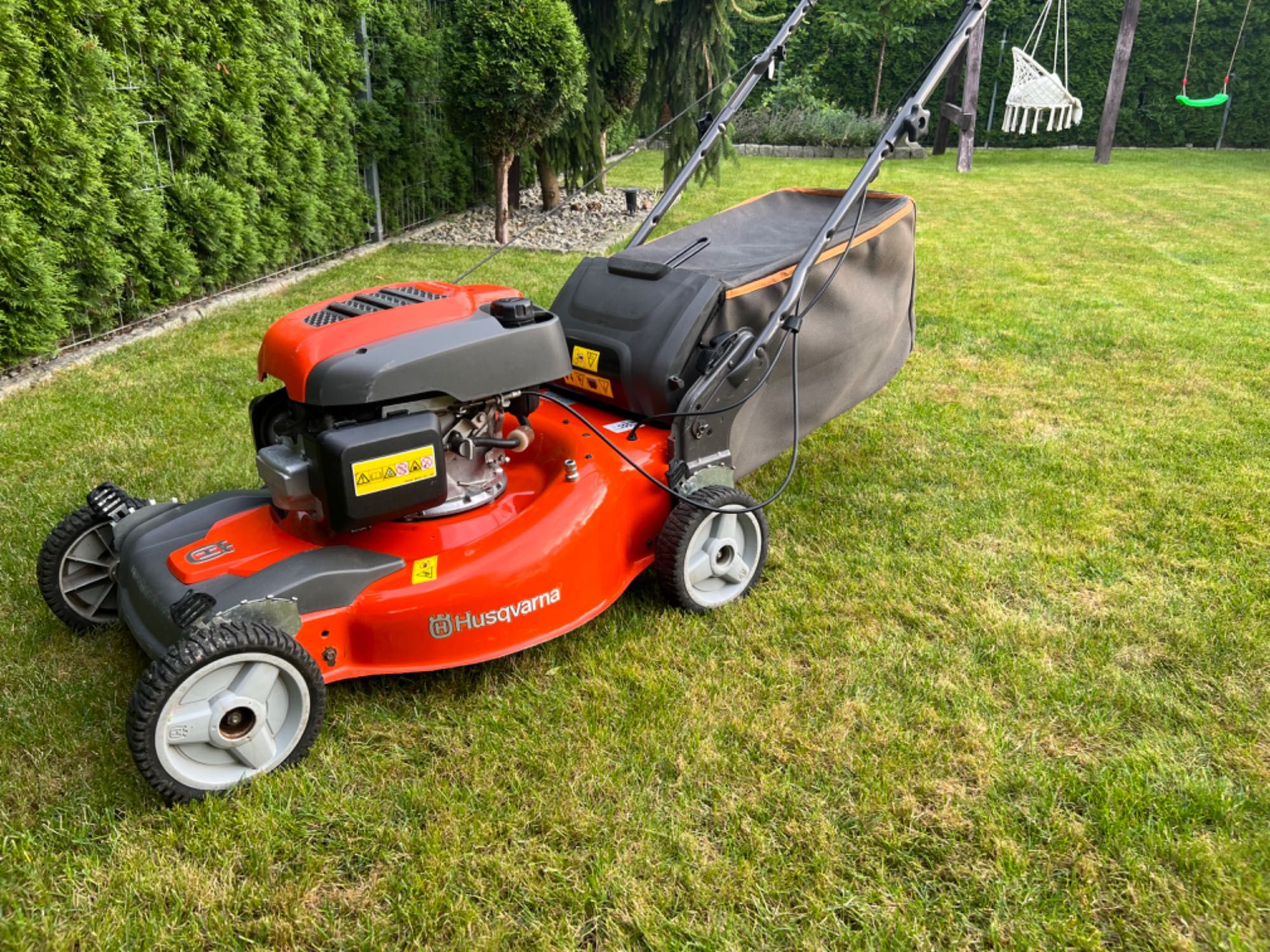 Husqvarna LC 356V