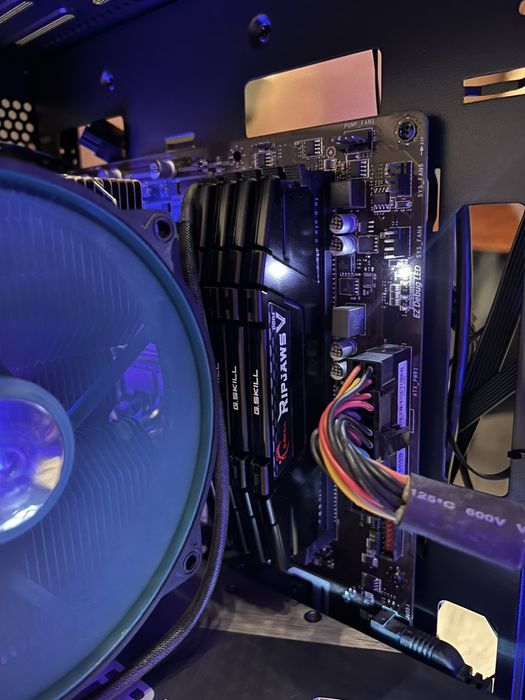 Системний блок i9-9900к 3080suprim 32Гб-3200др4 БЖ-1350Ват Ссд 1Тб