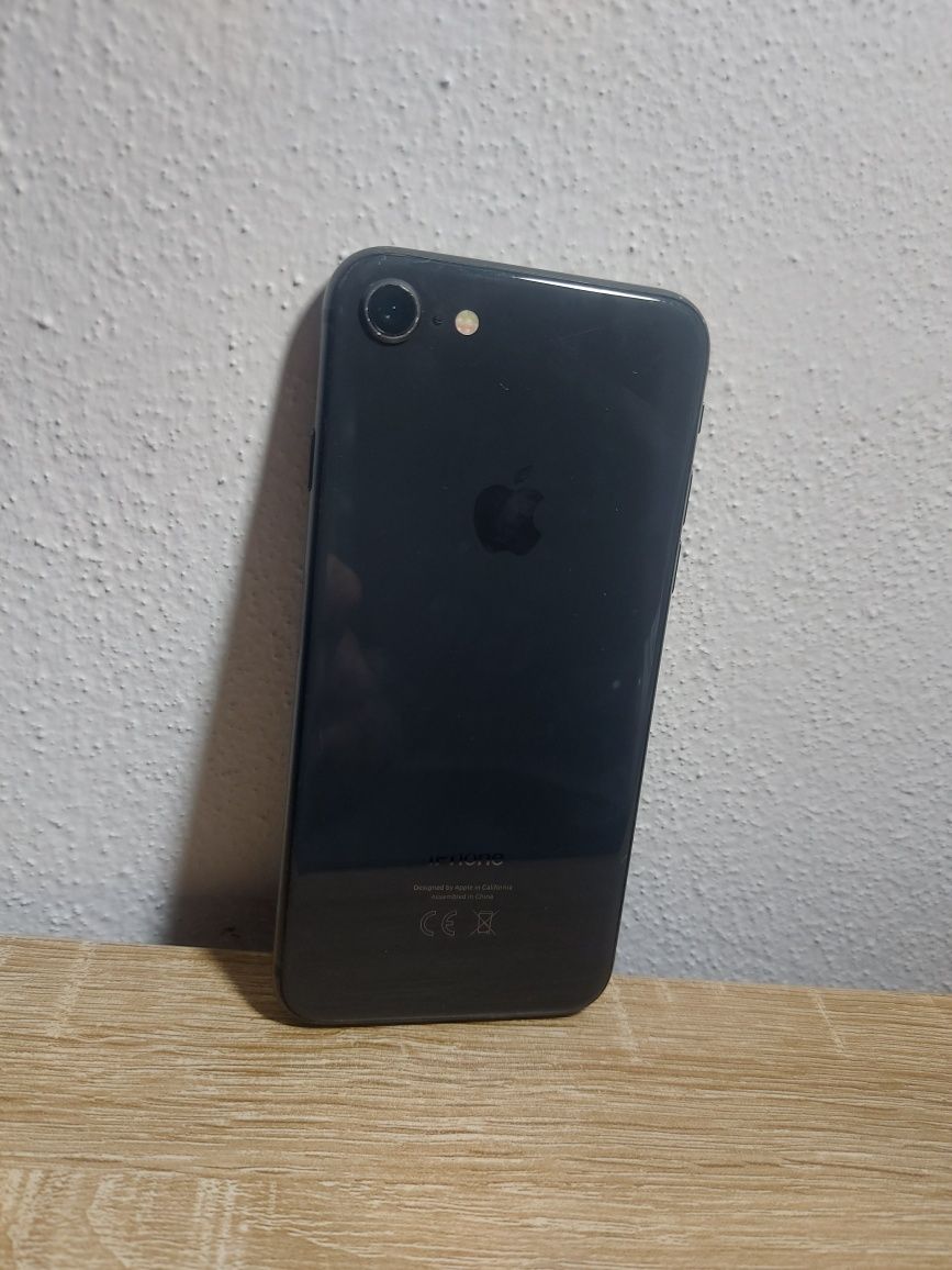 IPHONE 8 64 GB Em ótimo estado