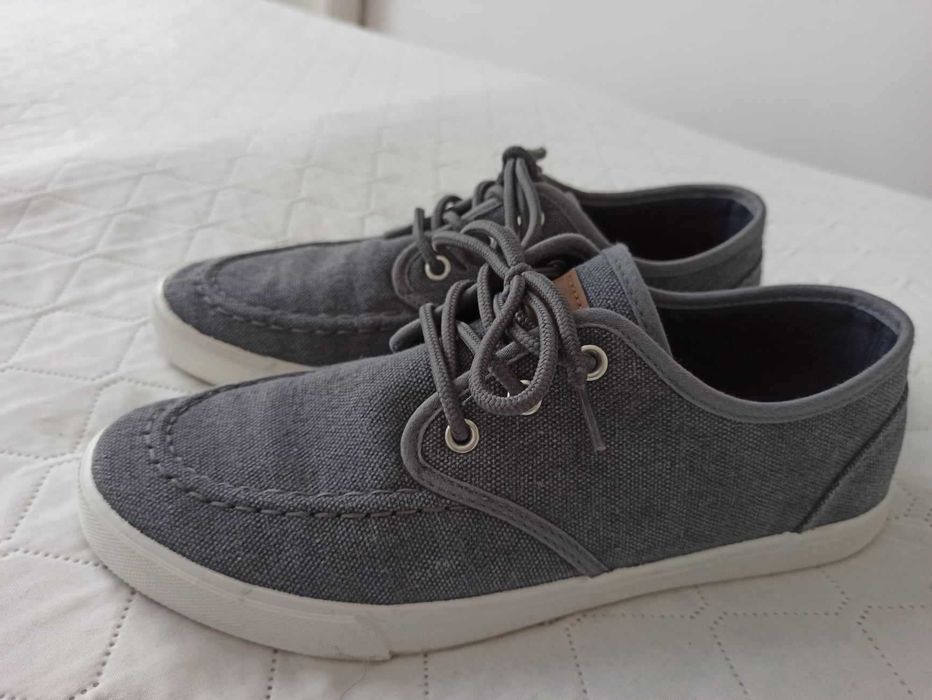 Półbuty tenisówki trampki Lanetti chłopięce CCC rozmiar 40