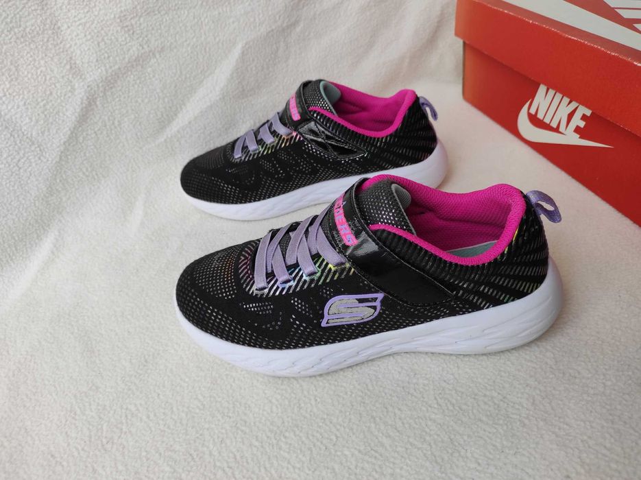 Кроссовки skechers р. 35 стелька 22 см