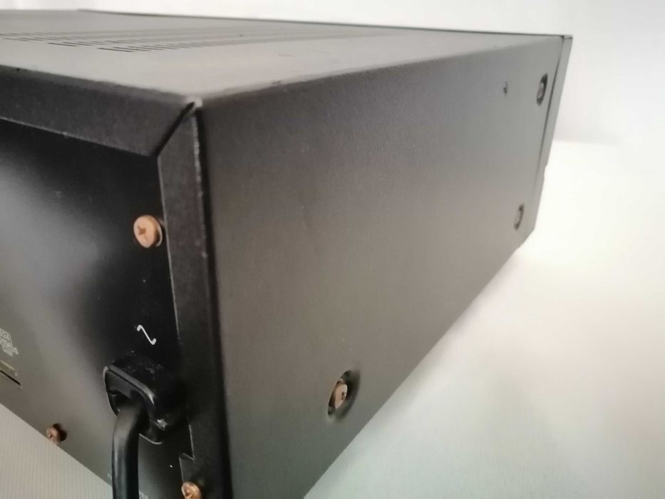 Sprzedam wzmacniacz MARANTZ PM-30 oryginał