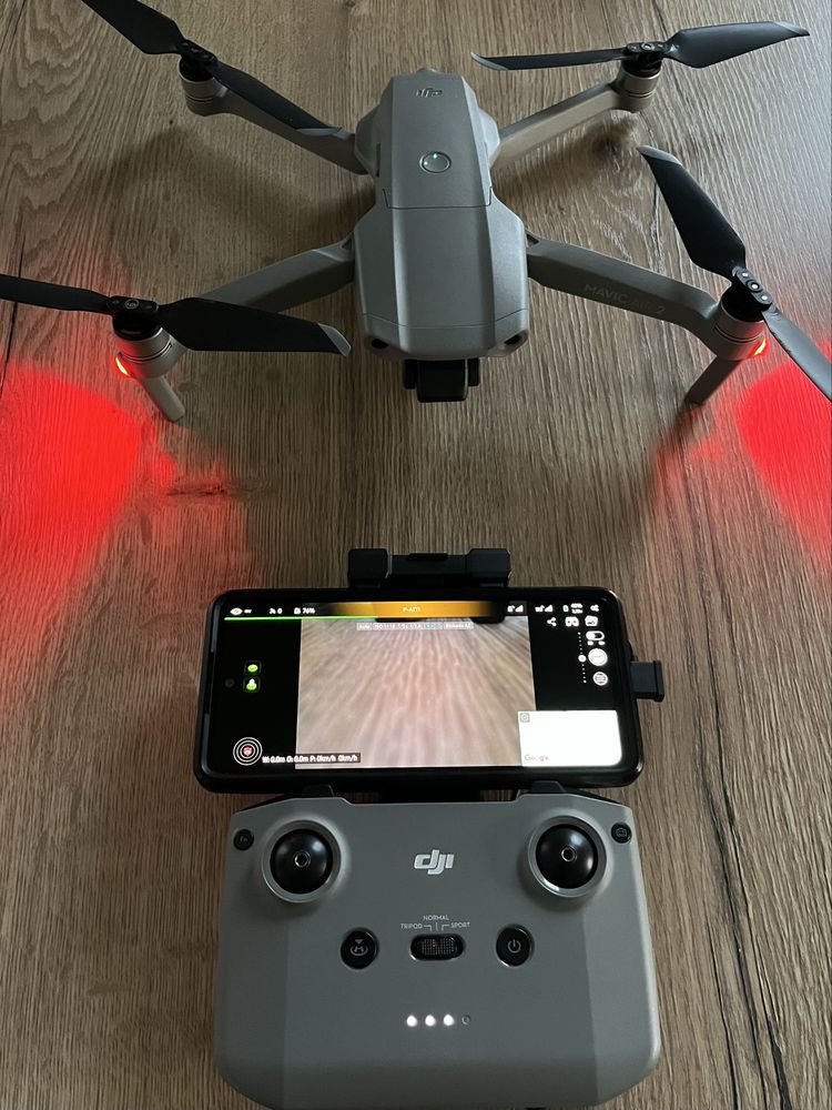 Dron DJI Mavic AIR 2 Fly more combo