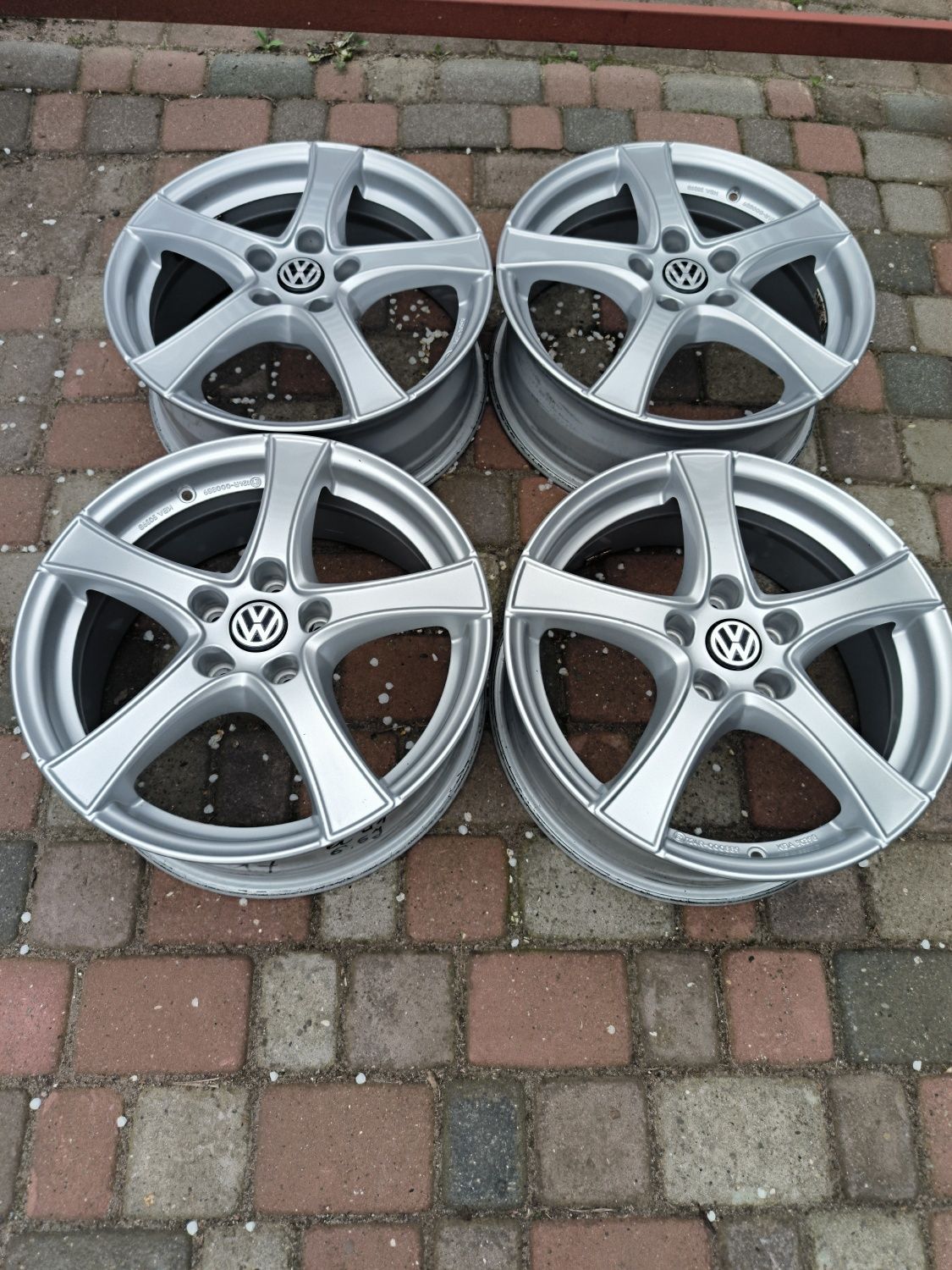 Felgi aluminiowe 17 Volkswagen 5x112