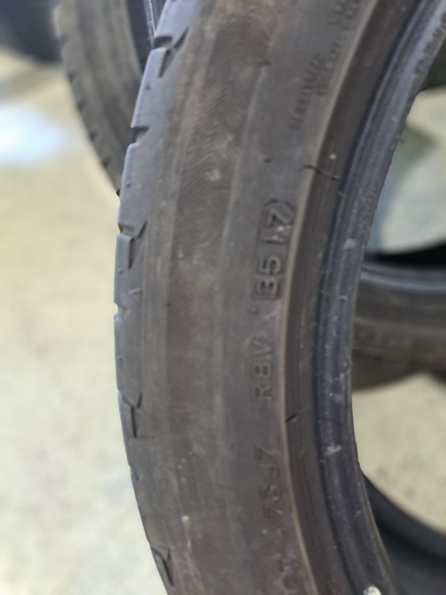 Pneus 225/45/18 Bridgestone