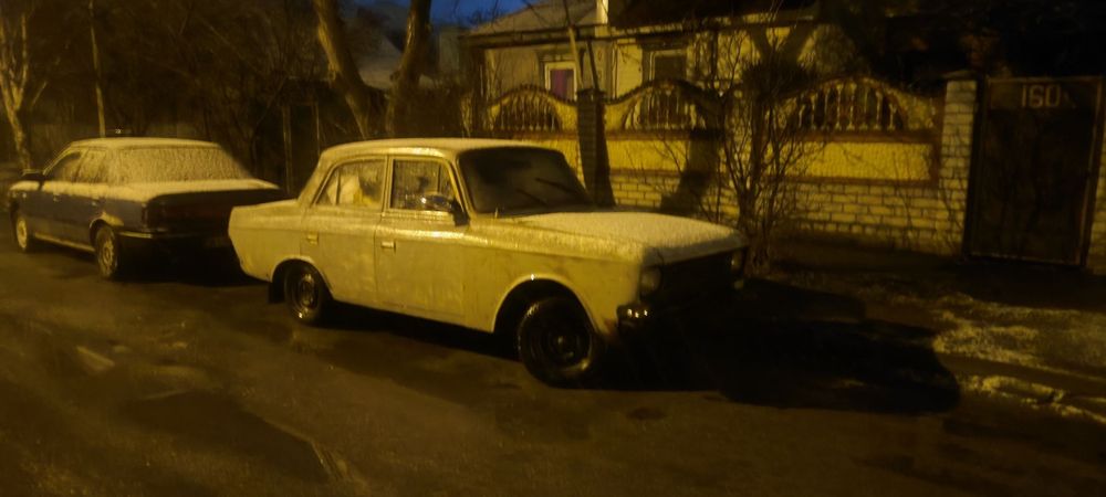 Продам москвич в разборку все в наличии