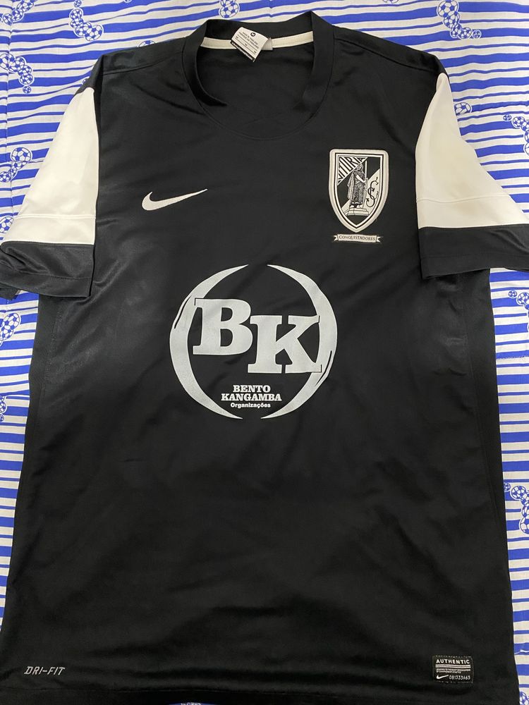 Camisola vitoria sport club nike M