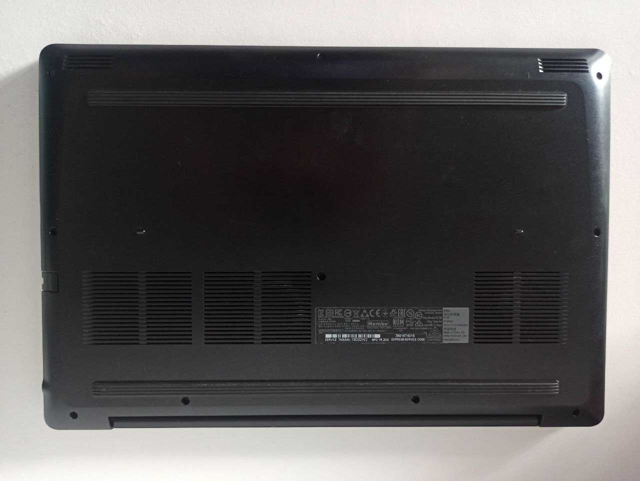 Dell G3 3579/ i5-8300H/16GB/ SSD128gb+HDD1TB/ Win10/ GTX1050